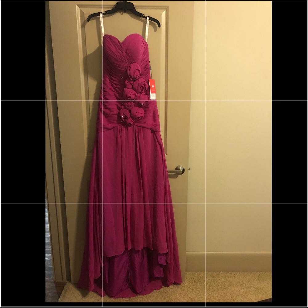 Beautiful Special Occasion Dress 👗 Size 2